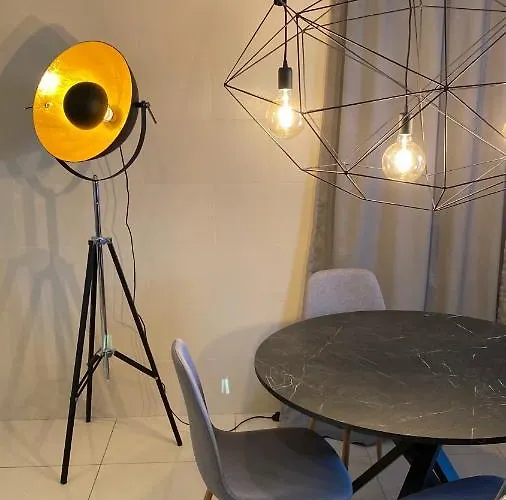 Vacaciones Towarowa Port I